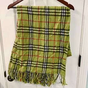 Royal Rossi Cashmere green plaid scarf/shawl